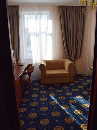 Гостиница  София Тула Стандартный двухместный номер с 1 кроватью или 2 отдельными кроватями-8